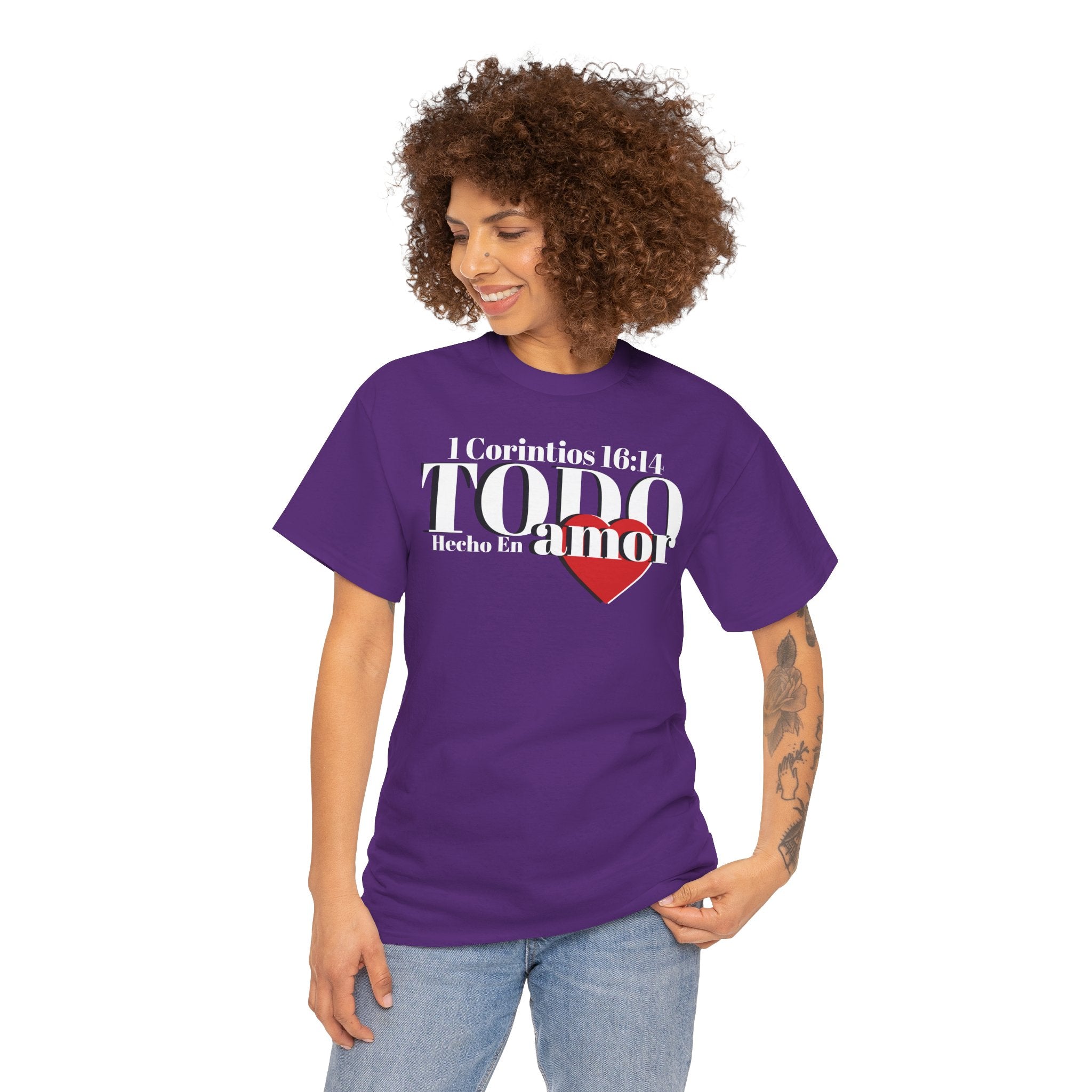 Do Everything in Love" 1 Corinthians 16:14 Christian T-Shirt Spanish Frntop2