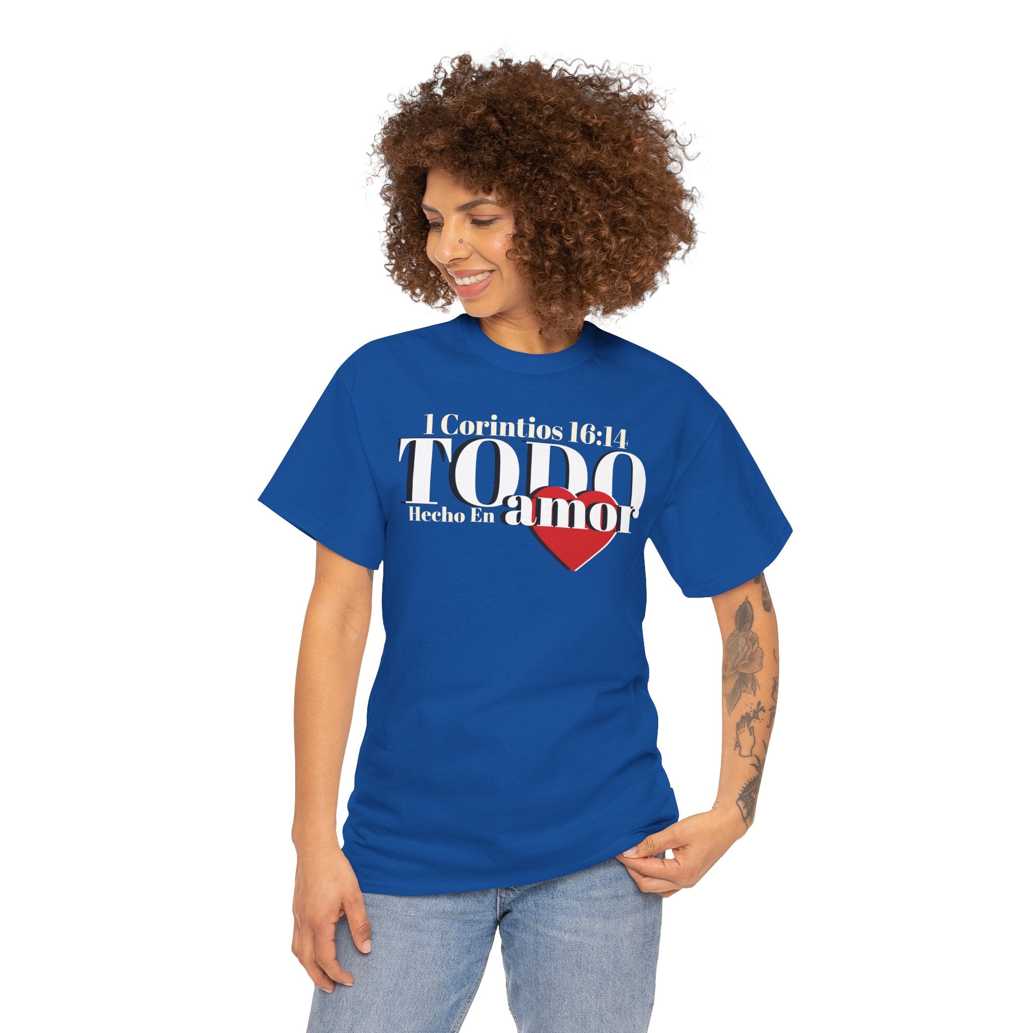 Do Everything in Love" 1 Corinthians 16:14 Christian T-Shirt Spanish Frntop2
